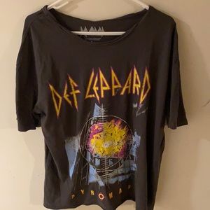 Def Leppard fun tee-shirt. 100% cotton